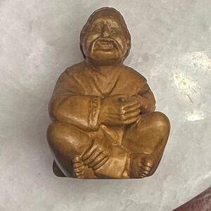 Signed 1995 Ukrainian Netsuke Carving Cossack Man w Pipe Derkachenko Early Work